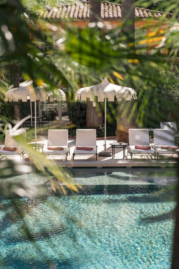A Hotel Guide to Saint Tropez (Before the White Lotus Effect)